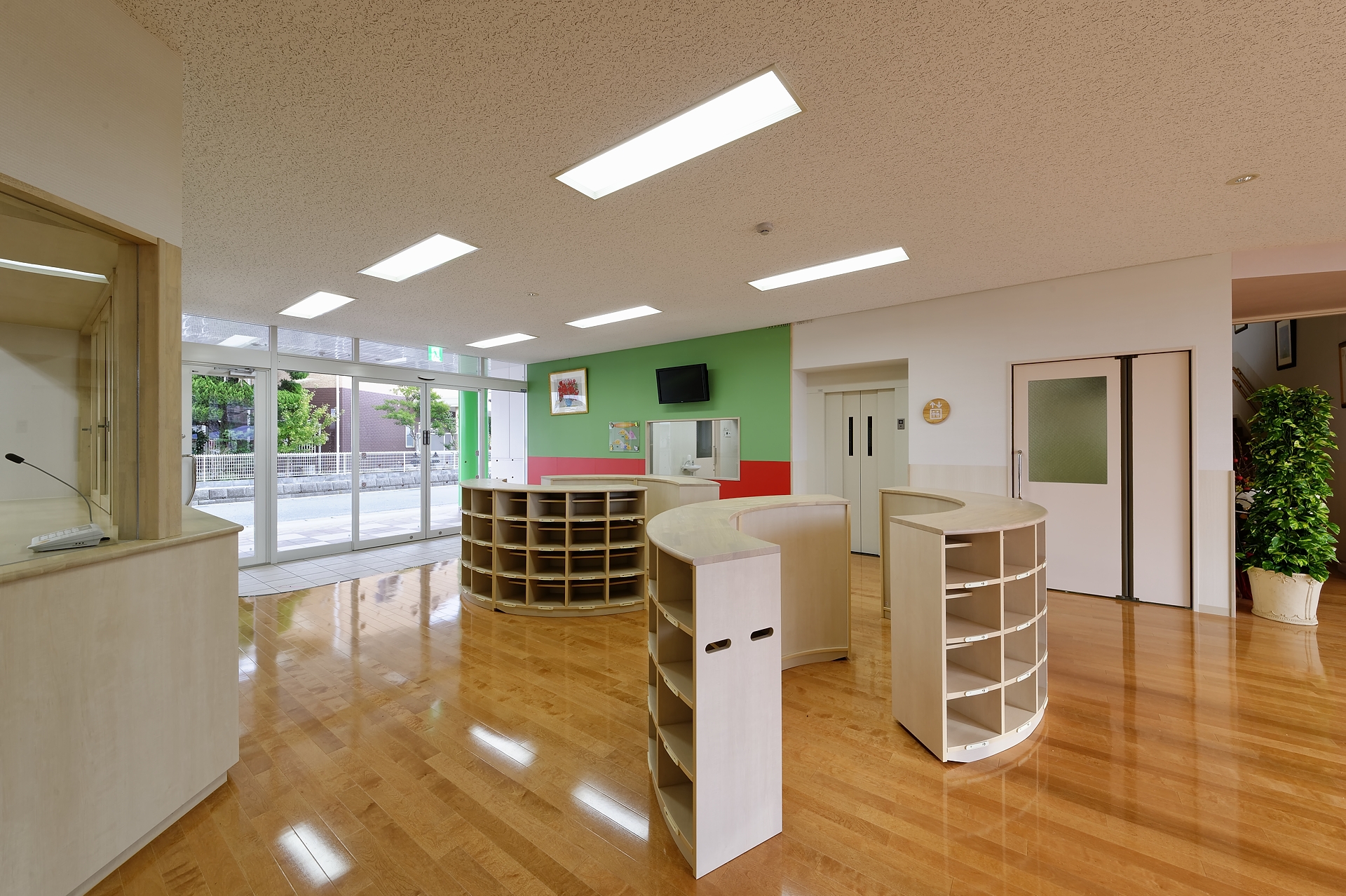 社会福祉法人しじみ福祉会 ひろの認定こども園のアルバイト・パート 保育教諭 認定こども園の求人情報イメージ2